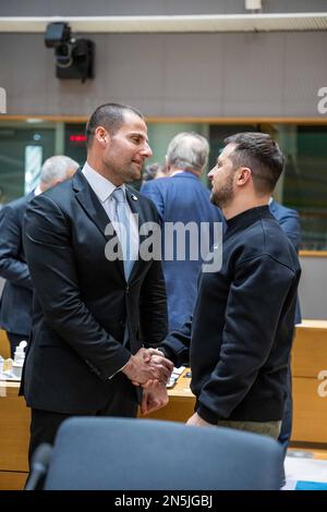 BRUSSELS - Ukrainian President Volodimir Zelensky meets Prime Minister of Malta Robert Abela during an inserted EU summit. The meeting will discuss, among other things, EU support to Ukraine and the growing migration problems in Europe. ANP JONAS ROOSENS netherlands out - belgium out Stock Photo