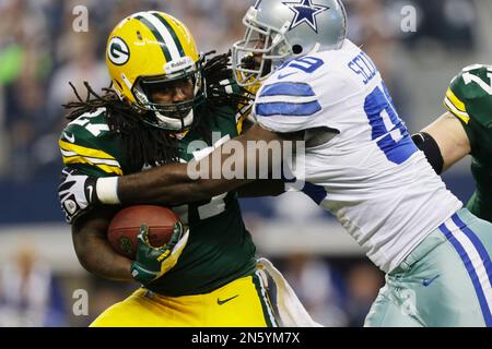 Dallas running back Eddie George escapes the grasp of a Detroit defender  during Cowboys-Lions game Oct. 31 in Irving, TX. The Cowboys defeated the  Lions 31-21. (UPI Photo/Ian Halperin Stock Photo 