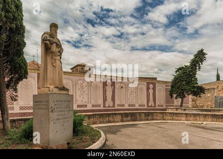 Sculture of Saint Paul statue of the apostle San Pablo behind the cathedral in the square of Palau. The old city of Tarragona,Catalonia, Spain, Europe Stock Photo