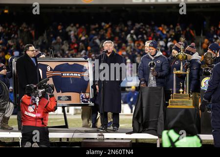 Former Chicago Bears tight end, head coach and Pro Football Hall of Famer  Mike Ditka watches a tribute video during a halftime ceremony retiring his  number 89 during the Chicago Bears Dallas