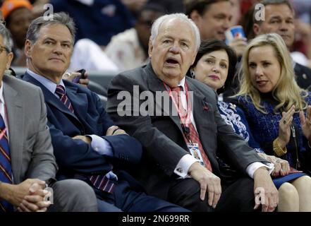 New Orleans Saints - Sean Payton and his wife Skylene at Game 1 of the New  Orleans Pelicans - Suns series 