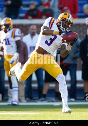 LSU wide receiver Odell Beckham Jr. (3) catches a pass during