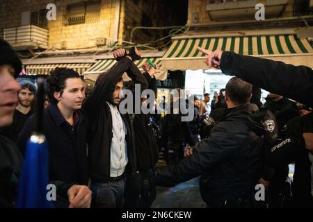 Israel. 09th Feb, 2023. Protestors being blocked during a march by police officers. Houndreds demonstrated against the new Israeli right-wing government and judicial overhaul in Jerusalem. Feb 9th 2023. (Photo by Matan Golan/Sipa USA). Credit: Sipa USA/Alamy Live News Stock Photo