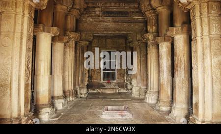 DEVI JAGDAMBA TEMPLE, View of Shrine and Sanctum,Western Group, Khajuraho, Madhya Pradesh, India, UNESCO World Heritage Site. Stock Photo