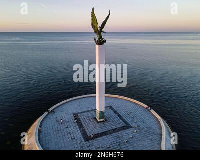 Aerial of the Angel Maya statue, Malecon, Unesco world heritage site the historic fortified town of Campeche, Campeche, Mexico Stock Photo