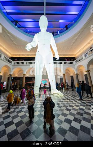 Views of illuminated art installations at 2023 Spectra Festival of Light. Fantastic Planet humanoid by artist Amanda Parer at Aberdeen Art Gallery Stock Photo