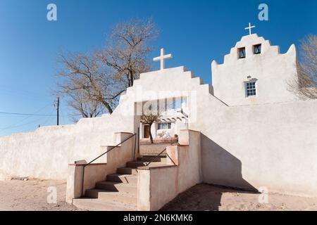 Historic well preserved Mission San Jose de Laguna in Old Laguna settlement of Laguna Pueblo Native American reservation, New Mexico, USA Stock Photo