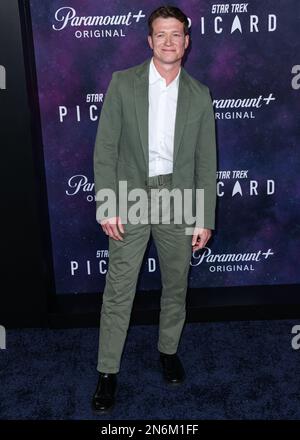 HOLLYWOOD, LOS ANGELES, CALIFORNIA, USA - FEBRUARY 09: English actor and producer Ed Speleers arrives at the Los Angeles Premiere Of Paramount+'s Original Series 'Star Trek: Picard' Third And Final Season held at the TCL Chinese Theatre IMAX on February 9, 2023 in Hollywood, Los Angeles, California, United States. (Photo by Xavier Collin/Image Press Agency) Stock Photo