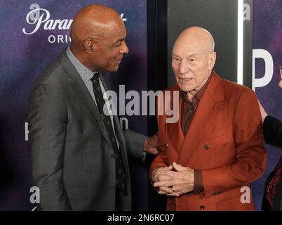 Los Angeles, USA. 09th Feb, 2023. (L-R) Michael Dorn and Patrick Stewart at the Paramount  Original Series' STAR TREK: PICARD Final Season Premiere held at the TCL Chinese Theatre in Hollywood, CA on Thursday, February 9, 2023. (Photo By Sthanlee B. Mirador/Sipa USA) Credit: Sipa USA/Alamy Live News Stock Photo