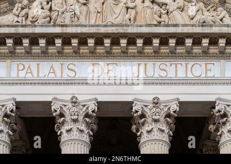 Nimes, Occitanie, France, 12 31 2022 - Detail and inscription of the Court House, the Palais de Justice Stock Photo