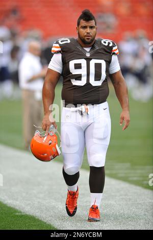 Cleveland Browns defensive lineman Billy Winn celebrates after the Browns  won 20-14 in an NFL football game against the Pittsburgh Steelers Sunday,  Nov. 25, 2012, in Cleveland. (AP Photo/Tony Dejak Stock Photo - Alamy