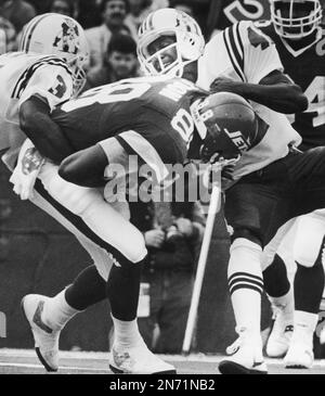 Former New York Jets' player Freeman McNeil during halftime of an NFL  football game Monday, Oct. 17, 2011 in East Rutherford, N.J. (AP Photo/Bill  Kostroun Stock Photo - Alamy