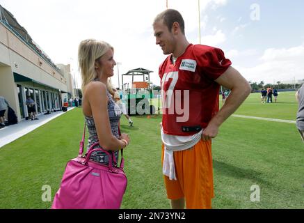 Ryan Tannehill signs $77.7 million, 4-year extension with Miami