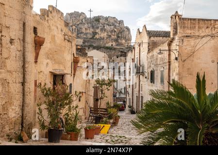 Ancient medieval alleyway somewhere in the historic town of Matera, Southern Italy Stock Photo