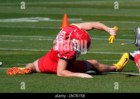 Kansas City Chiefs Tight End Travis Kelce (87) stretching during NFL  football practice , seen her ein an image released by the NFL, Thursday,  Feb. 4, 2021, in Kansas City, Mo. The