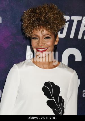 HOLLYWOOD, CALIFORNIA - FEBRUARY 09: Michelle Hurd arrives for the Los Angeles premiere of the third and final season of Paramount+'s original series Stock Photo