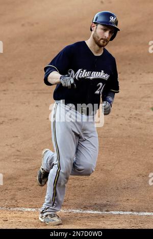 May 18, 2016: Milwaukee Brewers catcher Jonathan Lucroy #20 during the  Major League Baseball game between the Milwaukee Brewers and the Chicago  Cubs at Miller Park in Milwaukee, WI. John Fisher/CSM (Cal