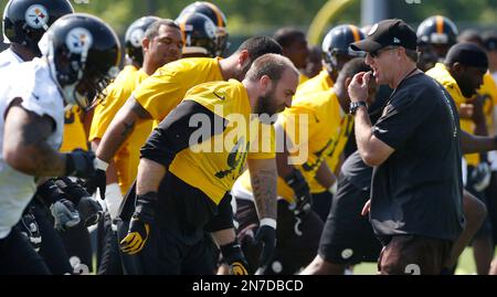 Big Ben sported a #99 Brett Keisel practice jersey during practice this  aftern…  Pittsburgh steelers football, Pittsburgh steelers crafts,  Pittsburgh steelers logo