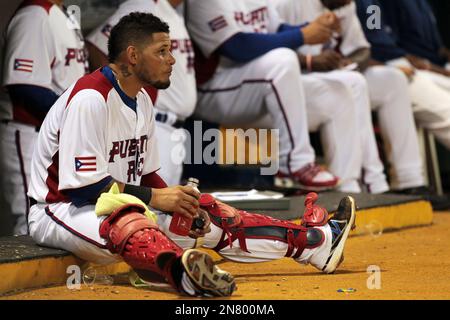 Puerto Rico's Gold Glove catchers on display in St. Louis as