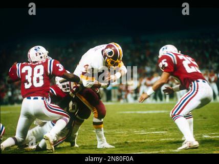 WATCH: John Riggins brings home Redskins first Super Bowl win