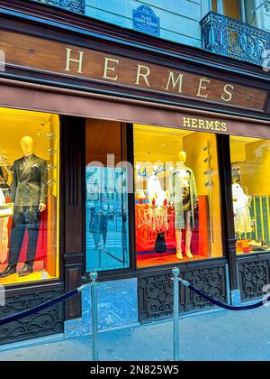 Hermes paris store interior hi-res stock photography and images - Alamy