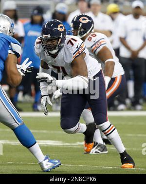 Chicago Bears defensive tackle Israel Idonije (71) celebrates a