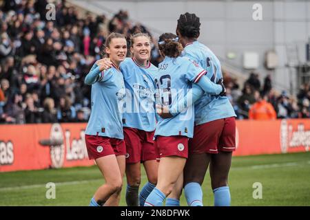 Manchester, UK. 11th Feb, 2023. Manchester, England, February 11th 2023: Players celebrate at full time of the Barclays FA Womens Super League game between Manchester City and Arsenal at Academy Stadium in Manchester, England (Natalie Mincher/SPP) Credit: SPP Sport Press Photo. /Alamy Live News Stock Photo