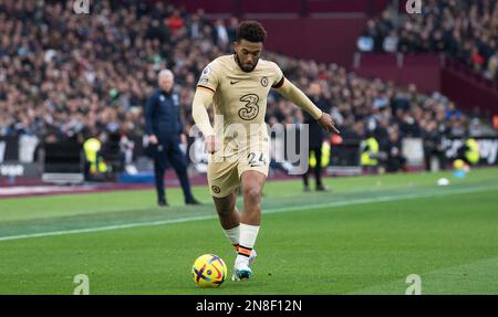 London, UK. 11th Feb, 2023. Reece James of Chelsea in action. Premier League match, West Ham Utd v Chelsea at the London Stadium, Queen Elizabeth Olympic Park in London on Saturday 11th February 2023 . this image may only be used for Editorial purposes. Editorial use only pic by Sandra Mailer/Andrew Orchard sports photography/Alamy Live news Credit: Andrew Orchard sports photography/Alamy Live News Stock Photo