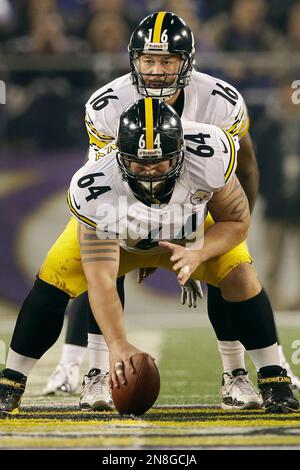 Pittsburgh Steelers center Doug Legursky (64) warms up prior to a