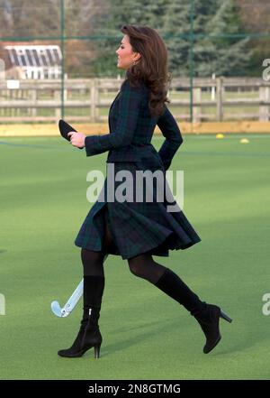 Kate Middleton hockey sur gazon