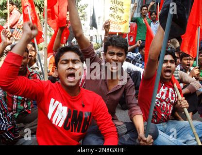 Workers of garment sector in Bangladesh demonstrate for better working ...