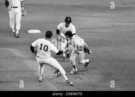 Home plate umpire Dutch Rennert calls Los Angeles Dodgers Reggie Smith safe  under Atlanta Braves catcher Dale Murphy (3) during the first inning in Los  Angeles on Wednesday, July 5, 1978. Smith