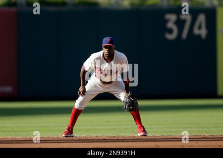 Philadelphia Phillies' Jimmy Rollins waits to hit during batting