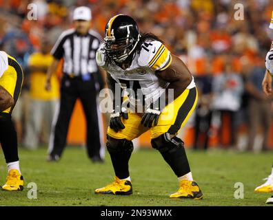 Pittsburgh Steelers tackle Willie Colon (74) is seen on the field before an NFL  football game between the Chicago Bears and Steelers in Chicago, Sunday,  Sept. 20, 2009. (AP Photo/M. Spencer Green