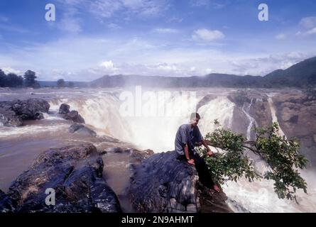 Hogenakkal Falls of Cauvery, Kaveri River, Tamil Nadu, India Stock Photo