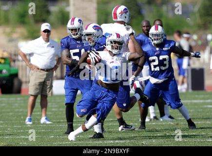 Buffalo Bills' Stevie Johnson (13) with fans during NFL football training  camp in Pittsford, N.Y., Thursday, July 26, 2012. (AP Photo/David Duprey  Stock Photo - Alamy