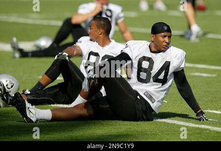 Oakland, California, USA. 2nd Dec, 2012. Oakland Raiders wide receiver  Juron Criner (84) on Sunday at O.co Coliseum in Oakland, CA. The Browns  defeated the Raiders 20-17. Credit: Al Golub/ZUMA Wire/Alamy Live