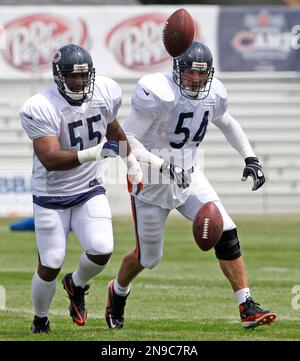 Chicago Bears linebacker Lance Briggs (55) during the Bears training camp  practice at Olivet Nazarene University in Bourbonnais, IL. (Credit Image: ©  John Rowland/Southcreek Global/ZUMApress.com Stock Photo - Alamy