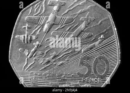 Reverse side of a 1994 50 fifty pence coin commemorating 50 years of the D-Day landings in Normandy. Designed by sculpture John Mills Stock Photo