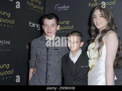 moises arias and asa butterfield