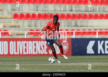 azeméis.net - FUTEBOL  A UD Oliveirense empatou hoje (0-0) contra o Paços  de Ferreira, no Estádio Carlos Osório, em jogo a contar para a jornada 10  da Liga 2. A equipa