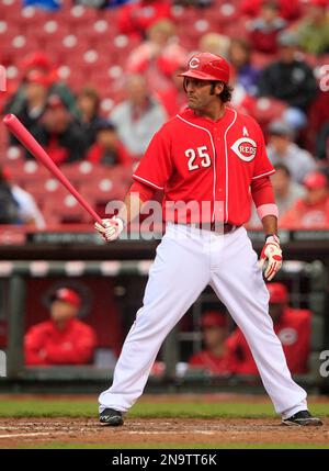 Cincinnati Reds first baseman Mike Moustakas (9) plays during the first  baseball game of a doubleheader against the Pittsburgh Pirates Thursday,  July 7, 2022, in Cincinnati. (AP Photo/Jeff Dean Stock Photo - Alamy