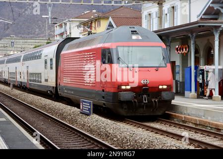 Interregio train at Aigle railway station, January 2023 Stock Photo - Alamy