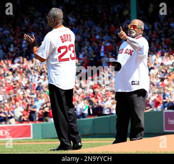 OldTimeHardball on X: Boston Red Sox Jim Rice and Luis Tiant   / X