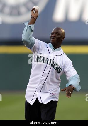 On This Date - Mike Cameron Hits Four Home Runs, By Seattle Mariners
