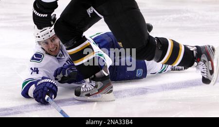 Vancouver Canucks right wing Alex Chiasson (39) plays against the