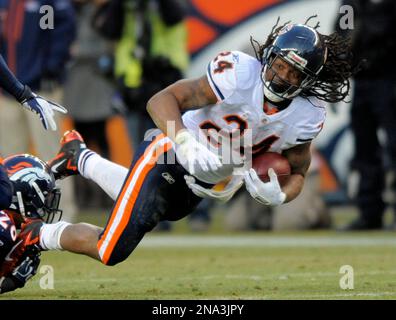 Former Bears RB Tarik Cohen suffers injury during live Instagram