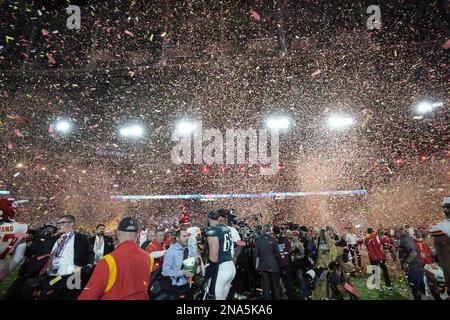 For world champion Bucs, confetti flies where flags do not