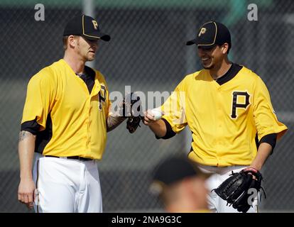 Pittsburgh Pirates' A.J. Burnett practices at baseball spring training,  Tuesday, Feb. 21, 2012, in Bradenton, Fla. (AP Photo/Matt Slocum Stock  Photo - Alamy