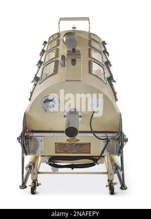 Smith-clarke 'senior' cabinet respirator (alligator model) (coventry type), iron lung large size, 1955, English Stock Photo